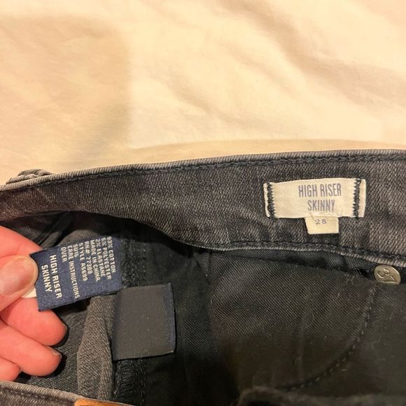 High Riser Skinny Skinny Jeans in Atlantic Distressed Black - Picture 3 of 6